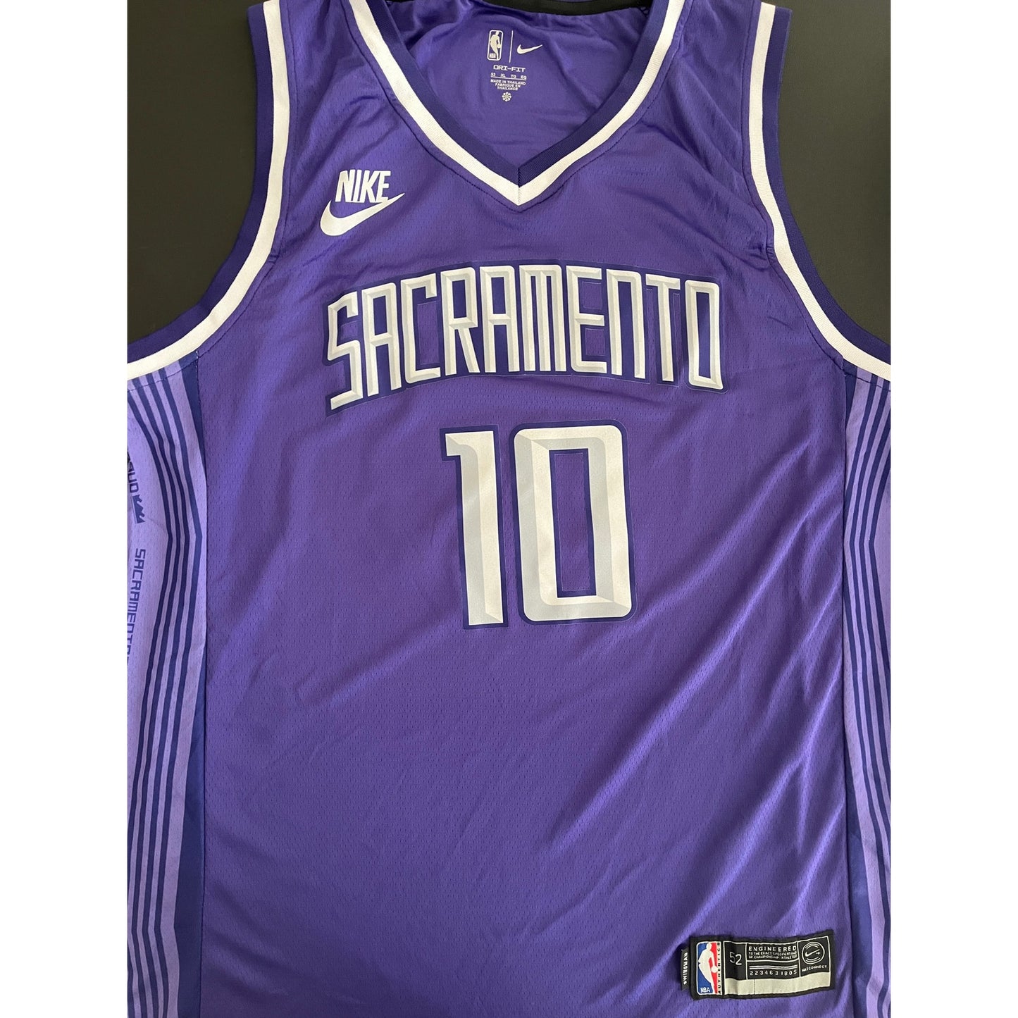 DeMar DeRozan Signed Sacramento Kings Jersey PSA/DNA