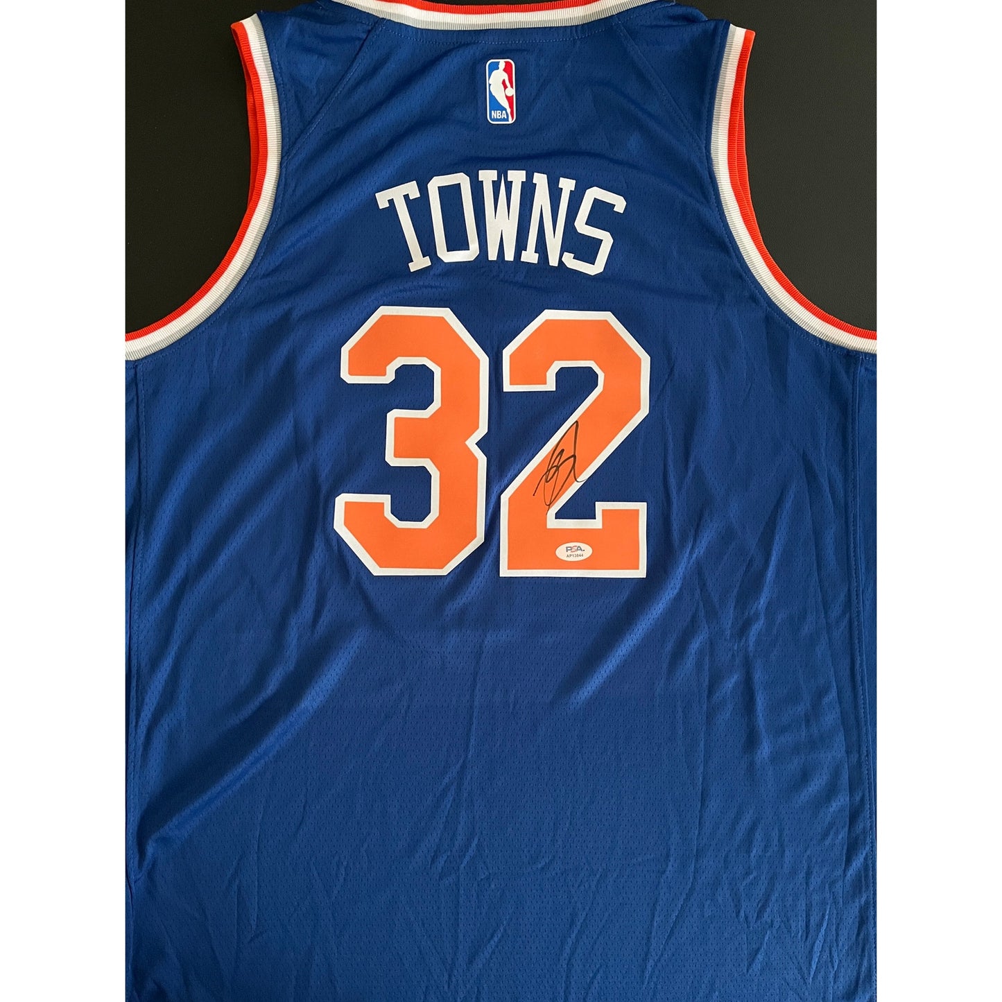 Karl Anthony Towns Signed New York Knicks Jersey PSA/DNA