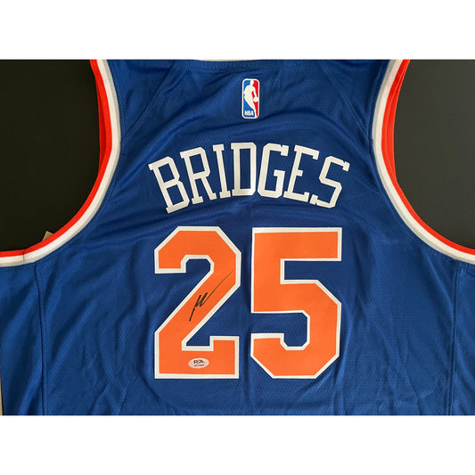 Mikal Bridges Signed New York Knicks Jersey PSA/DNA