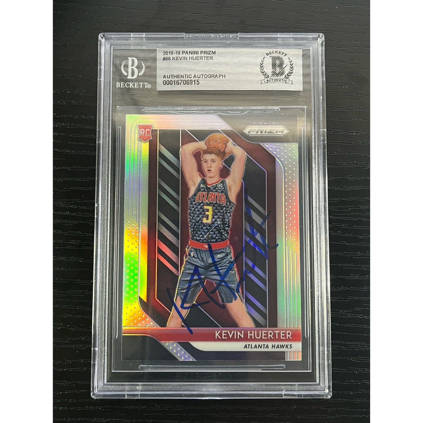 2018-19 Panini Prizm Kevin Huerter Signed Silver RC Auto Beckett BAS