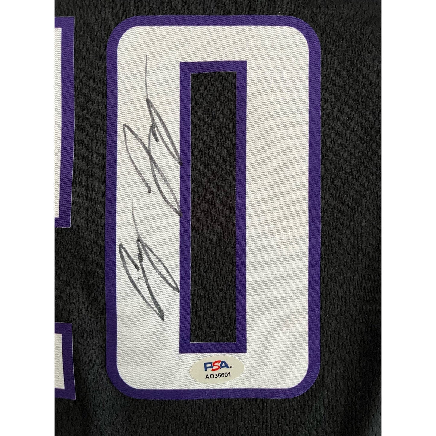 Colby Jones Signed Sacramento Kings Jersey PSA/DNA