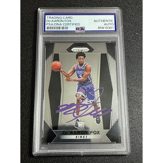 2017-18 Panini Prizm #24 De'Aaron Fox Signed RC Auto Card PSA/DNA