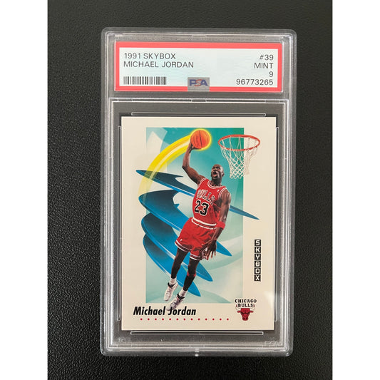 1991-92 Skybox #39 Michael Jordan PSA 9 MINT