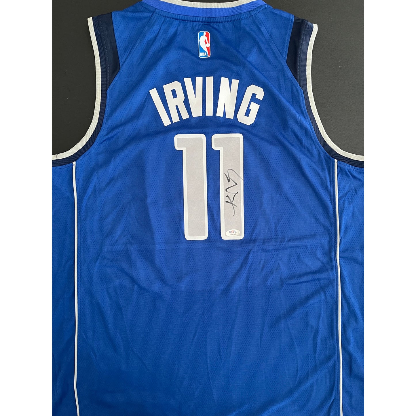 Kyrie Irving Signed Dallas Mavericks Jersey PSA/DNA