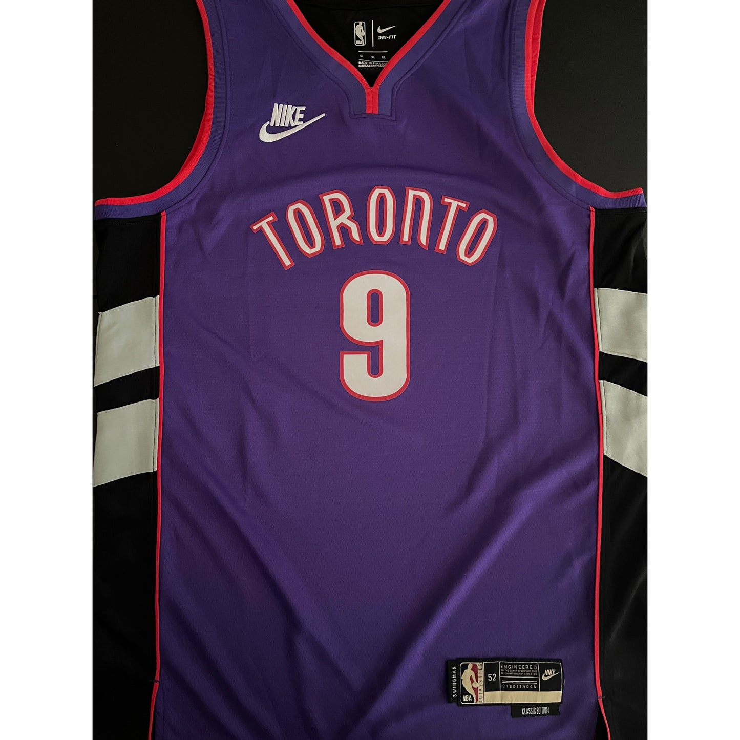 RJ Barrett Signed Toronto Raptors Jersey BAS Beckett COA