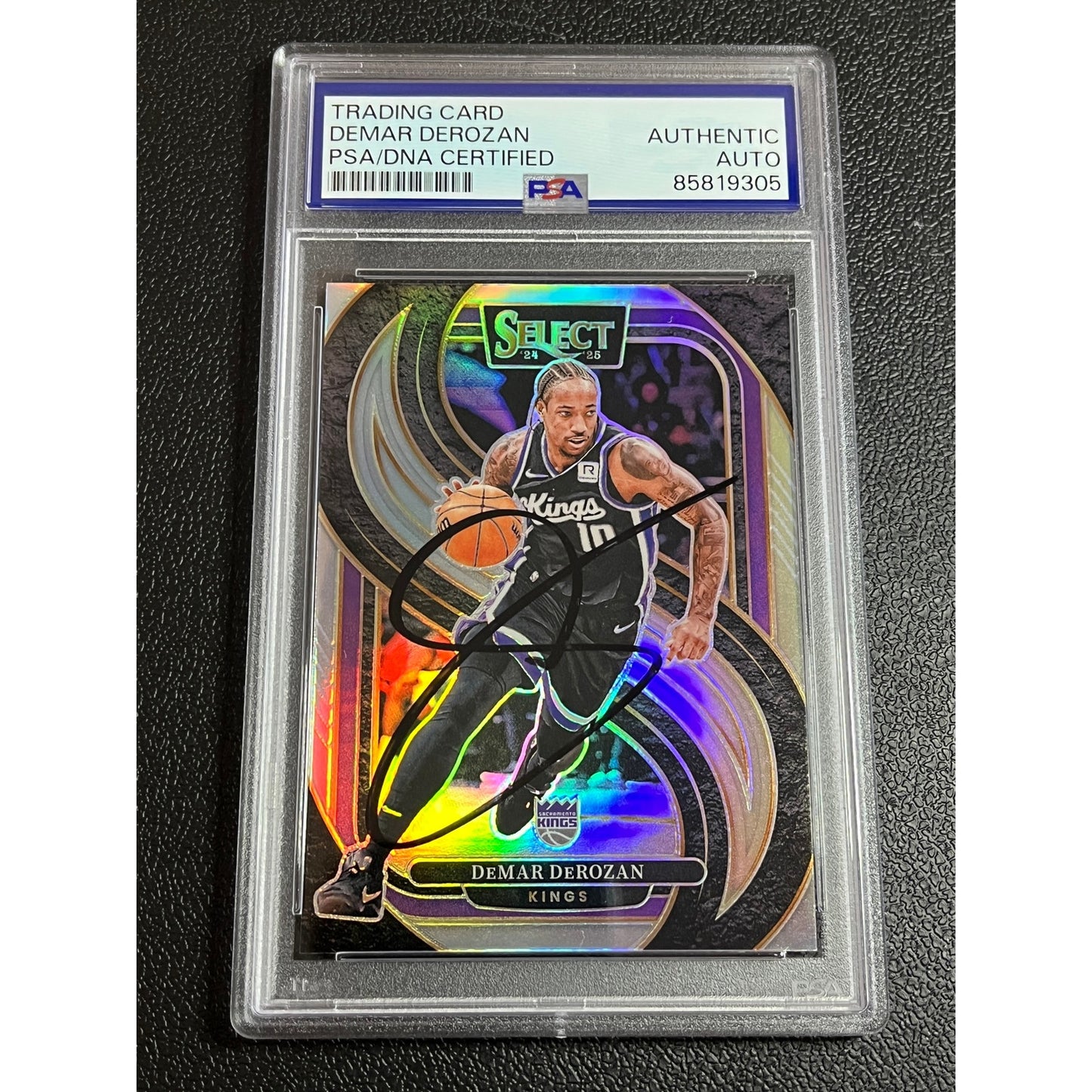 2024-25 Panini Select #122 DeMar DeRozan Signed Silver Prizm Kings Card PSA/DNA