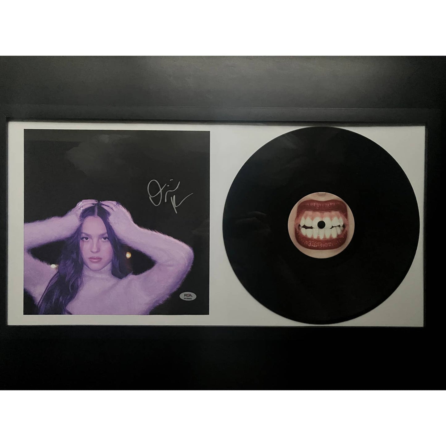 Olivia Rodrigo Signed & Framed GUTS Vinyl LP Insert PSA/DNA COA